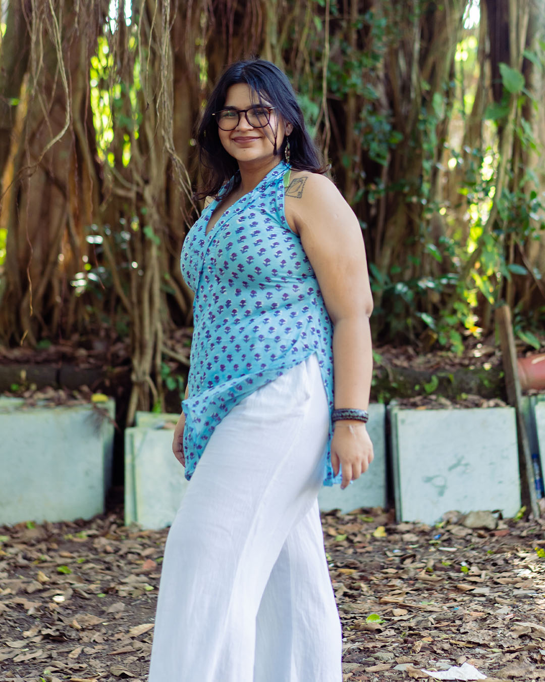 High Neck Sleeveless Kurti