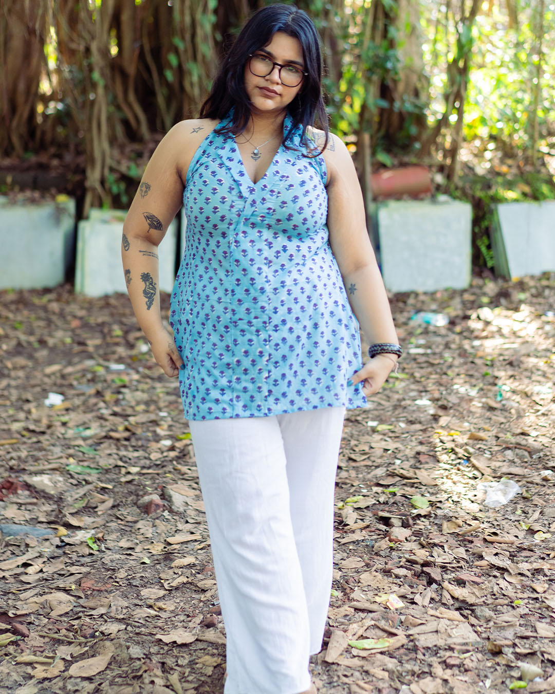 High Neck Sleeveless Kurti