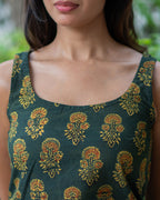 The Mirae Classic Kurti Green Ajrakh