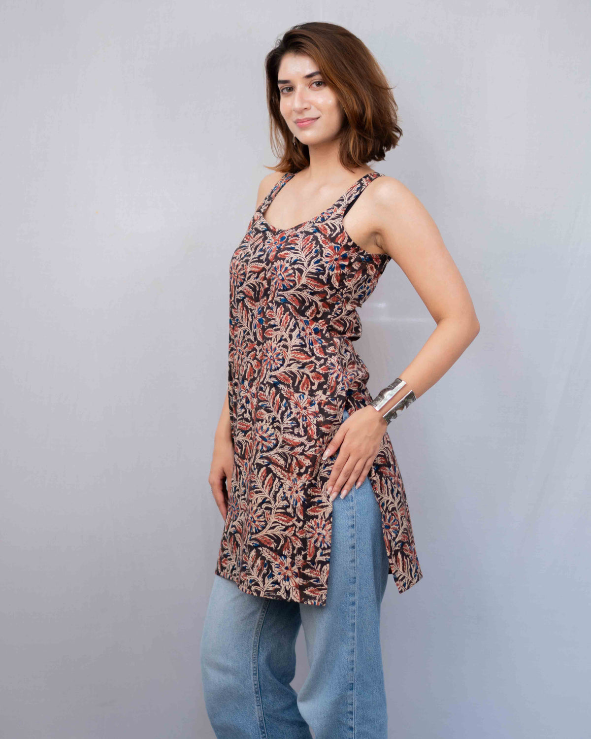 Mirae Classic Kurti: The OG Red Kalamkari