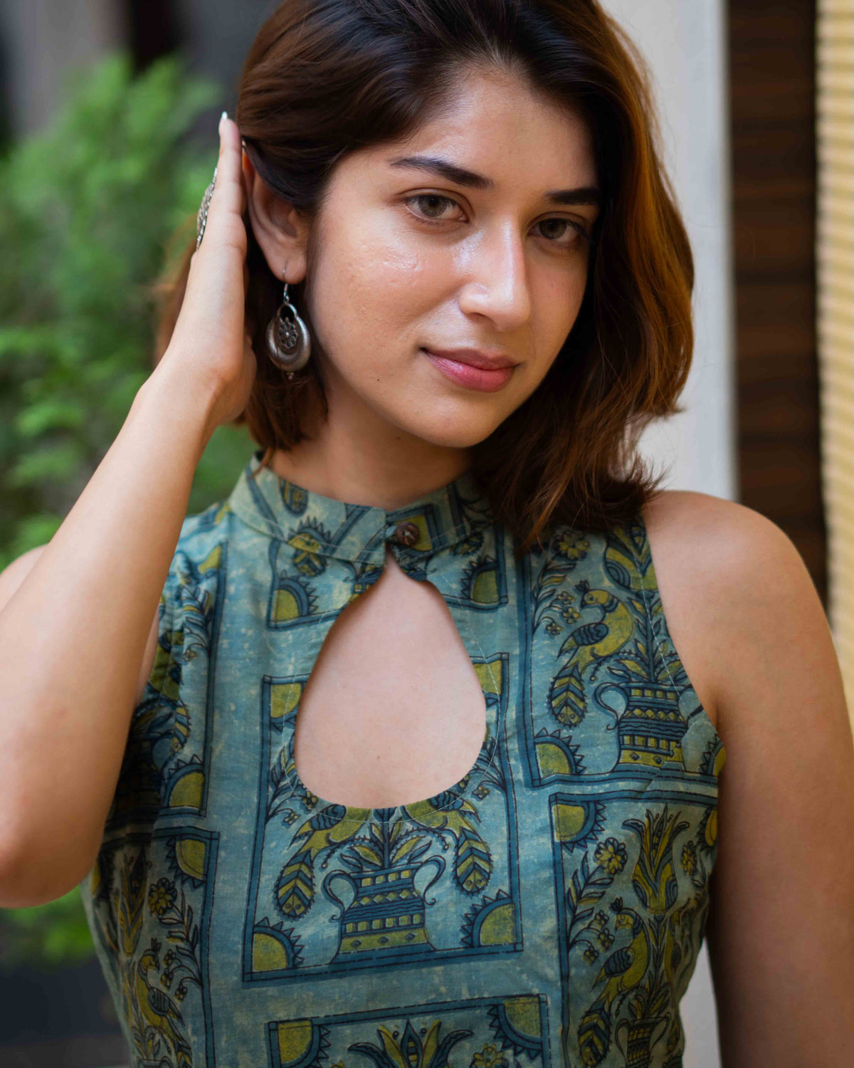 Peacock Pichwai Blue-Green Cotton Keyhole Top - Sleeveless Ethnic Crop Tunic