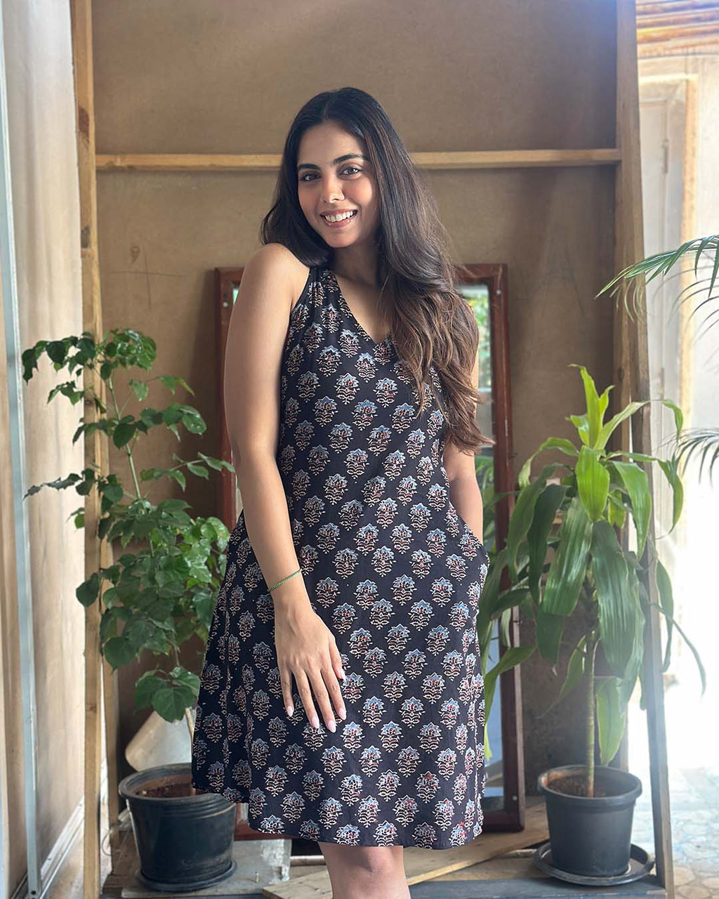 Halter Neck Racerback Dress with Pockets Blue Geometric